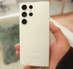 مواصفات وأداء الكاميرا في الهاتف وجودة التصوير